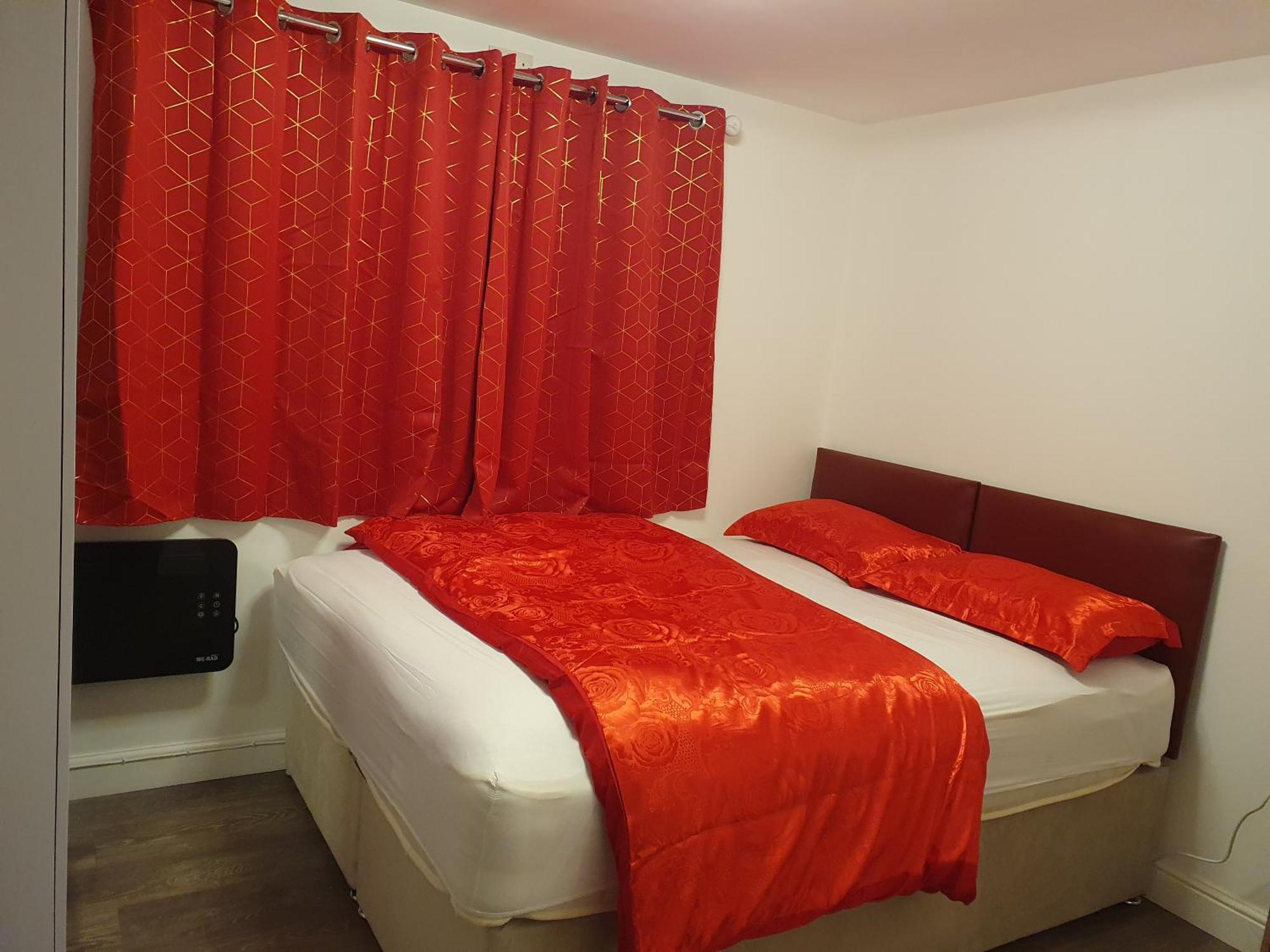 Amh Hotel - Greenford Station Northolt  Eksteriør bilde